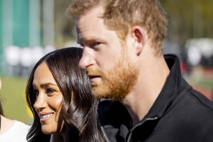 Meghan Markle errori imperdonabile perso fiducia famiglia reale